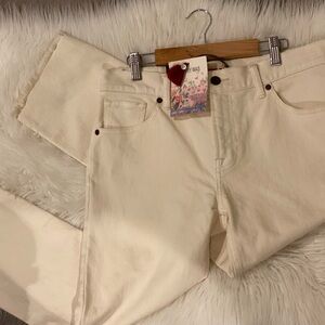 Johnny Was Cream The Cropped Boyfriend Jeans - Soft Neutral Tone